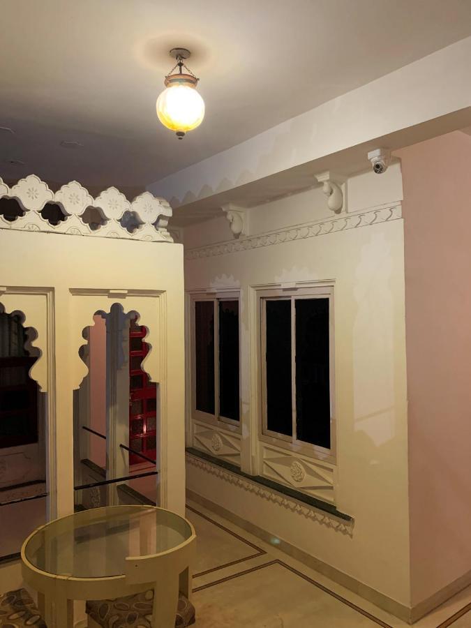 Hotel The Tiger Udaipur Ngoại thất bức ảnh