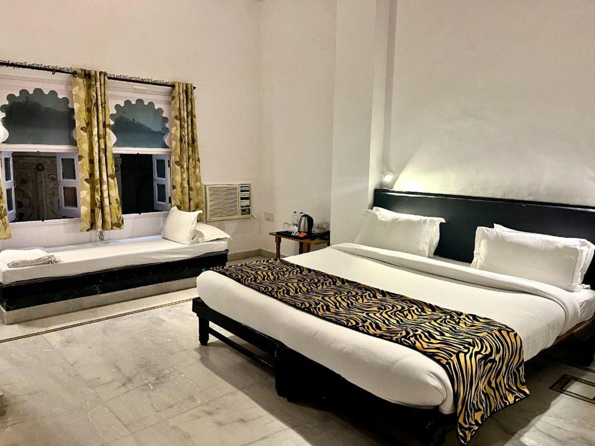 Hotel The Tiger Udaipur Ngoại thất bức ảnh
